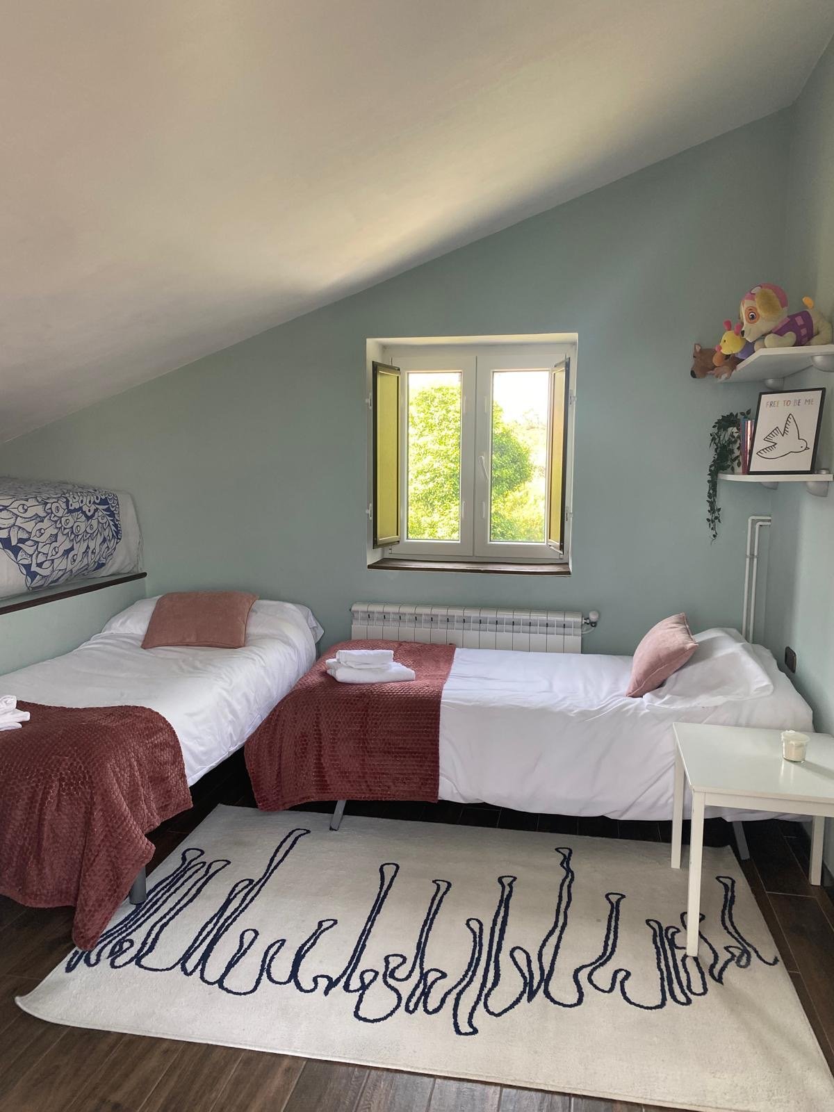 Habitación con dos camas
